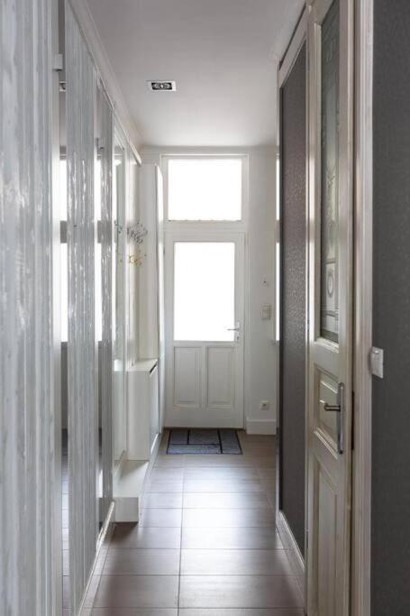 Chic, Captivating Space Near Opera House بودابست المظهر الخارجي الصورة